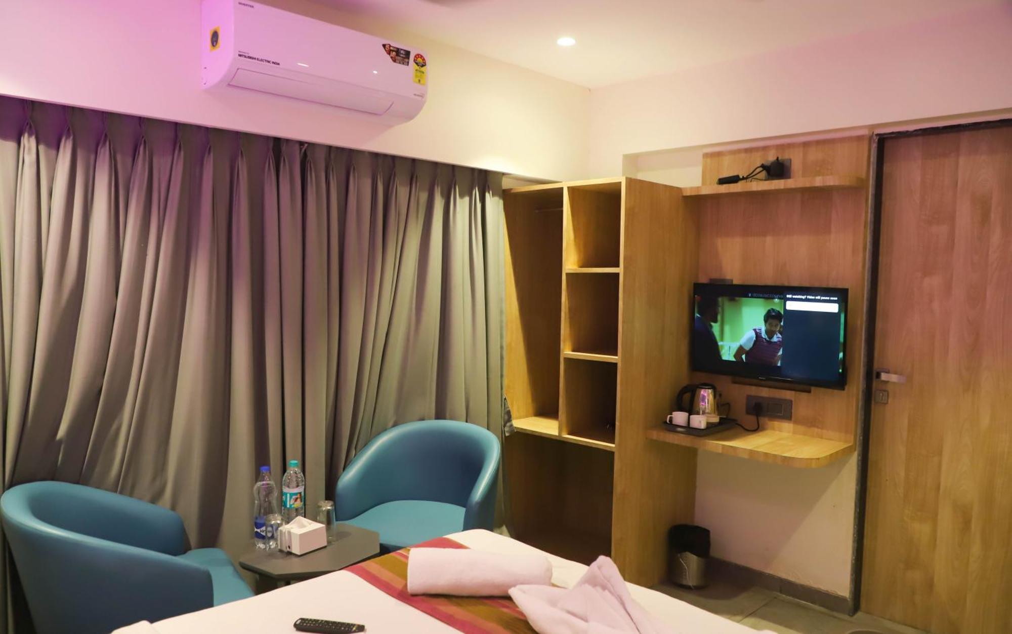 Hotel Aura Inn Airoli ,Digha Нави Мумбаи Экстерьер фото